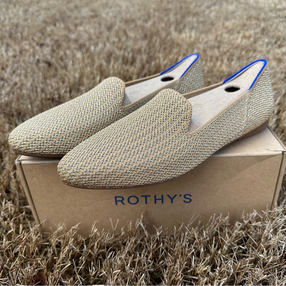 Rothy's The Almond Loafer Comfort Shoes Womens Size 6.5 Gold Stripe 130-023